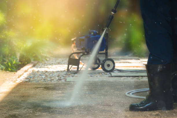 Best Oil and Grease Removal from Surfaces in Atwater, MN